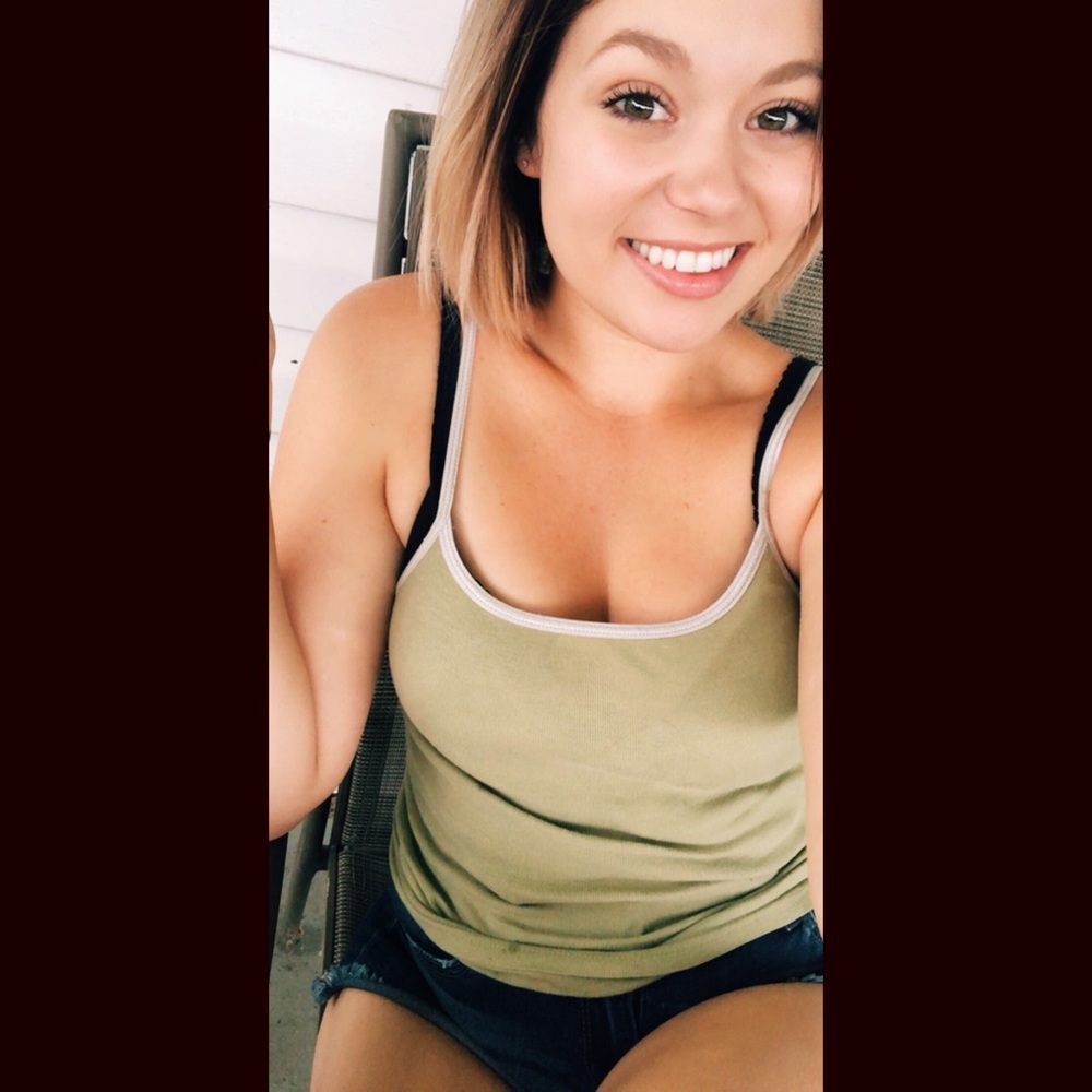 Meet your Posher, Paige james